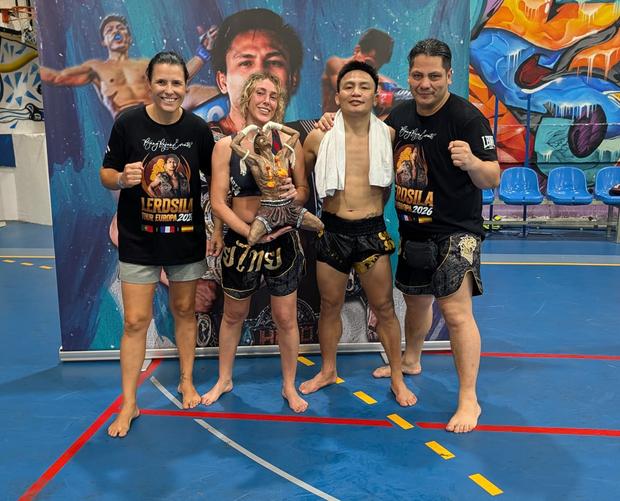 Dina Pedro, Laurene Fernandez (com a escultura que apresentou), Lerdsila e Carlos Sánchez (DR)