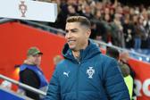 Cristiano Ronaldo não saiu do banco no Noruega-Portugal - Foto: Imago