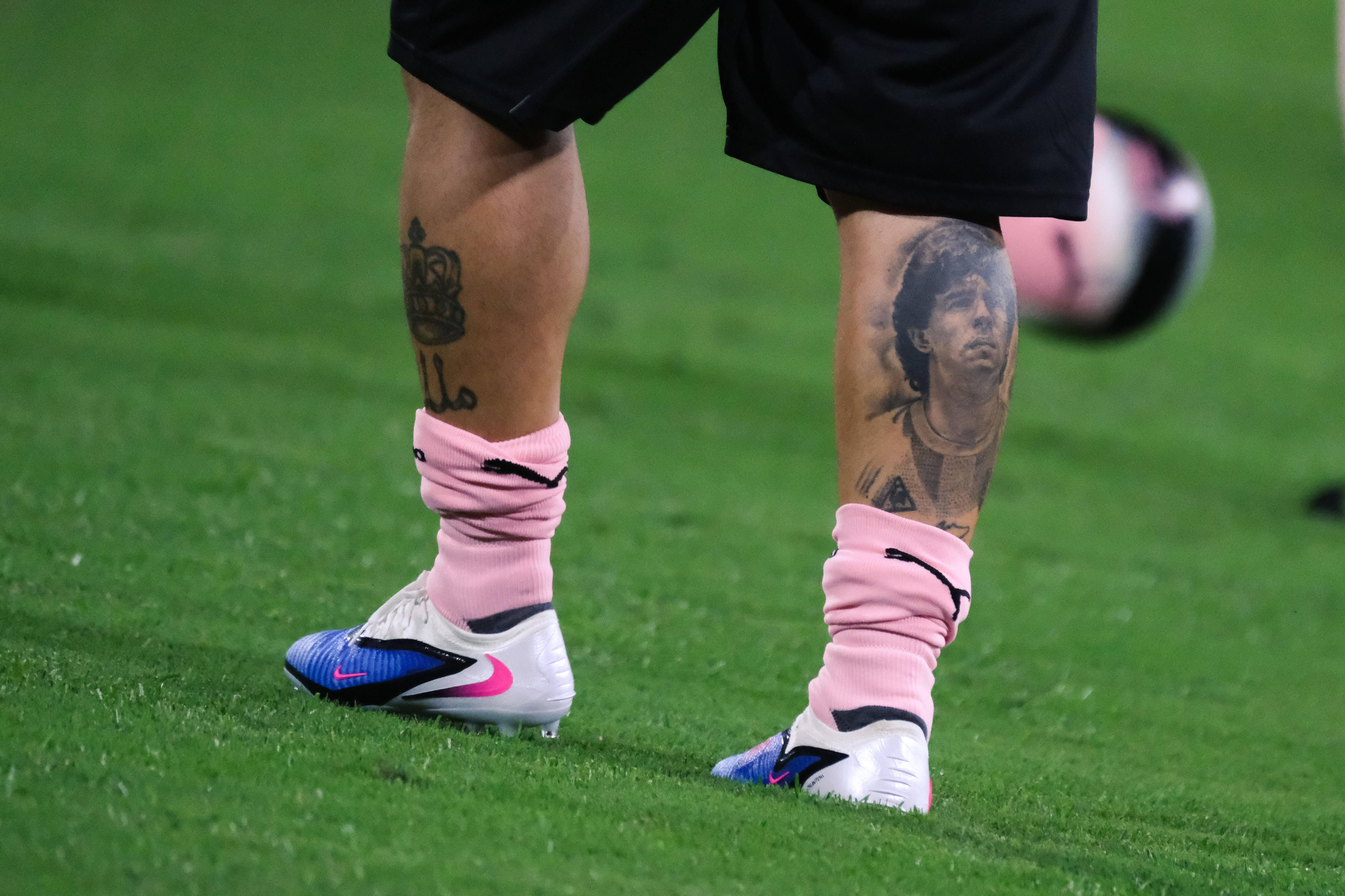 Jogo de homenagem a Miccoli: as tatuagens do italiano (IMAGO)