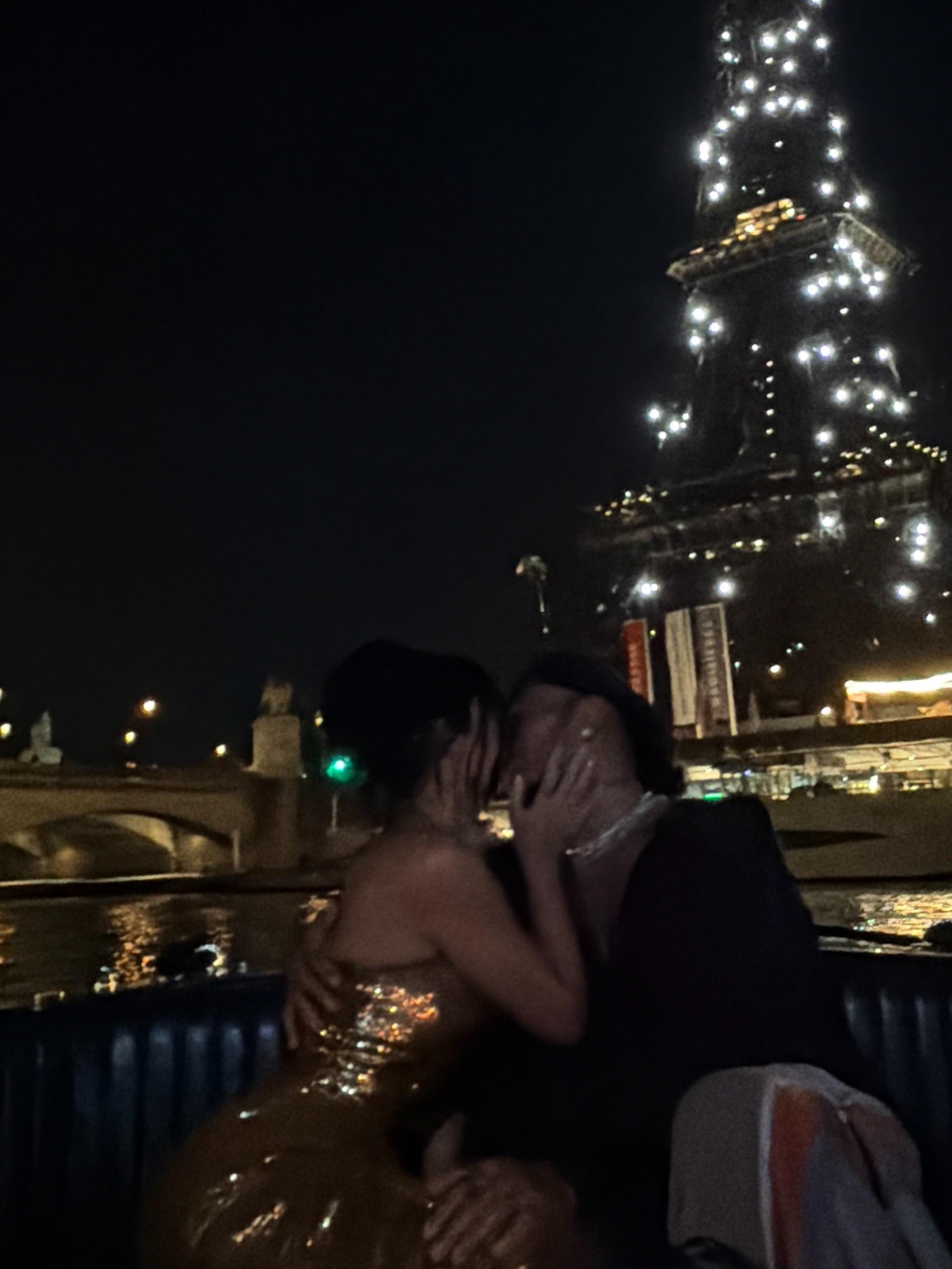 Kim Kardashian em Paris com Lewis Hamilton/Instagram
