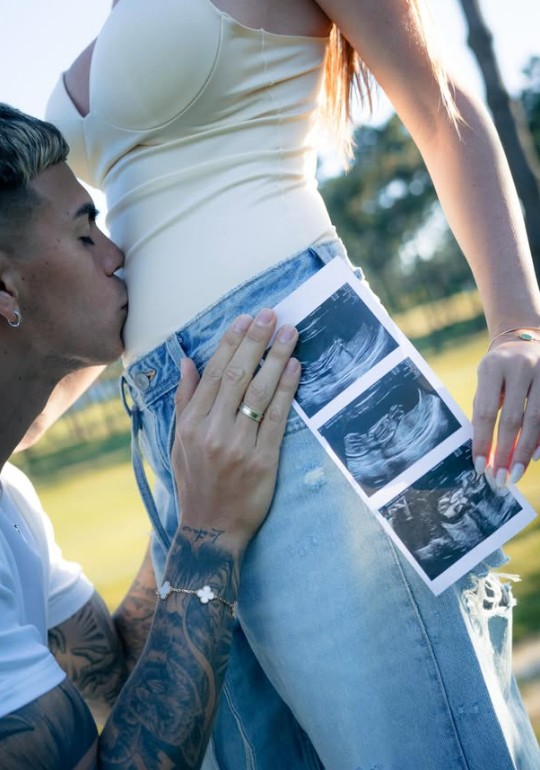 Enzo Barrenechea e a mulher,  Julieta Sieracki, quando anunciaram que iriam ser pais - Foto: Instagram