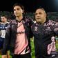 Fabrizio Miccoli com o filho de Diego no jogo de homenagem realizado em Palermo (IMAGO)