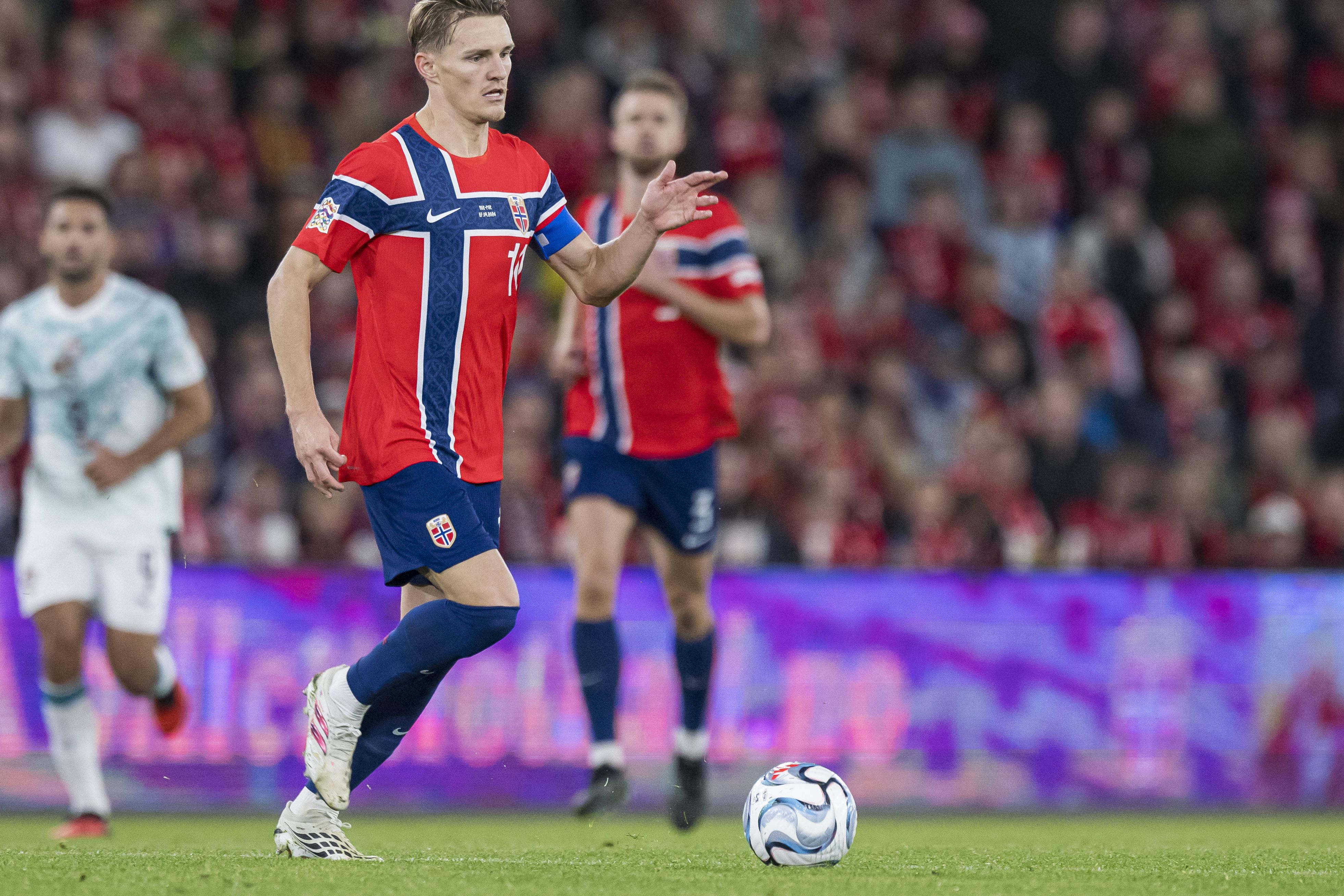 Odegaard, capitão da Noruega, foi dos que mais procurou a baliza de Portugal - Foto: IMAGO