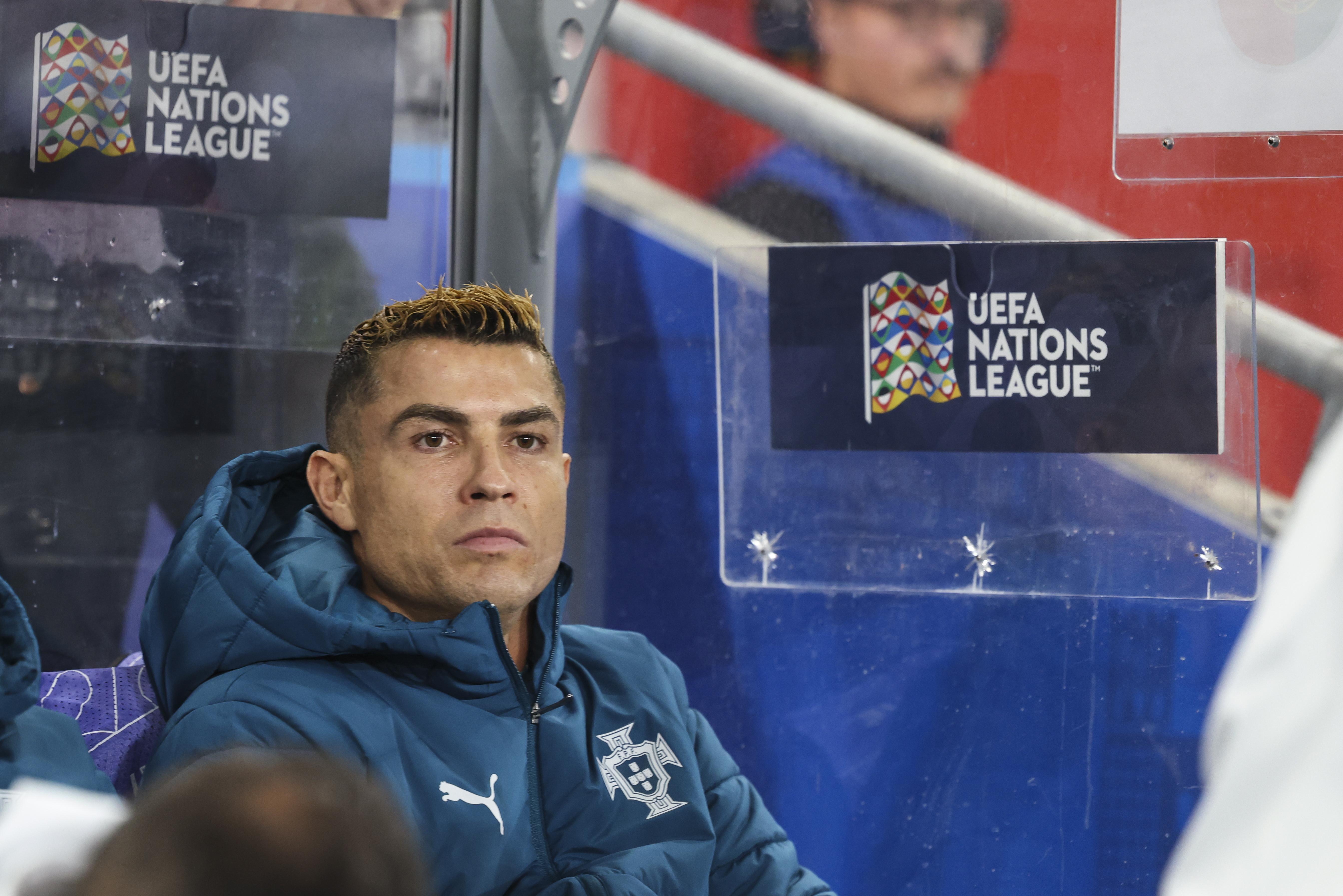 Ronaldo no banco em Oslo