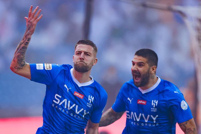 Al Hilal impõe-se ao Al Ahli e dispara na liderança