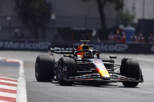 GP do México: Verstappen volta a ser o mais rápido à frente de Albon e Perez