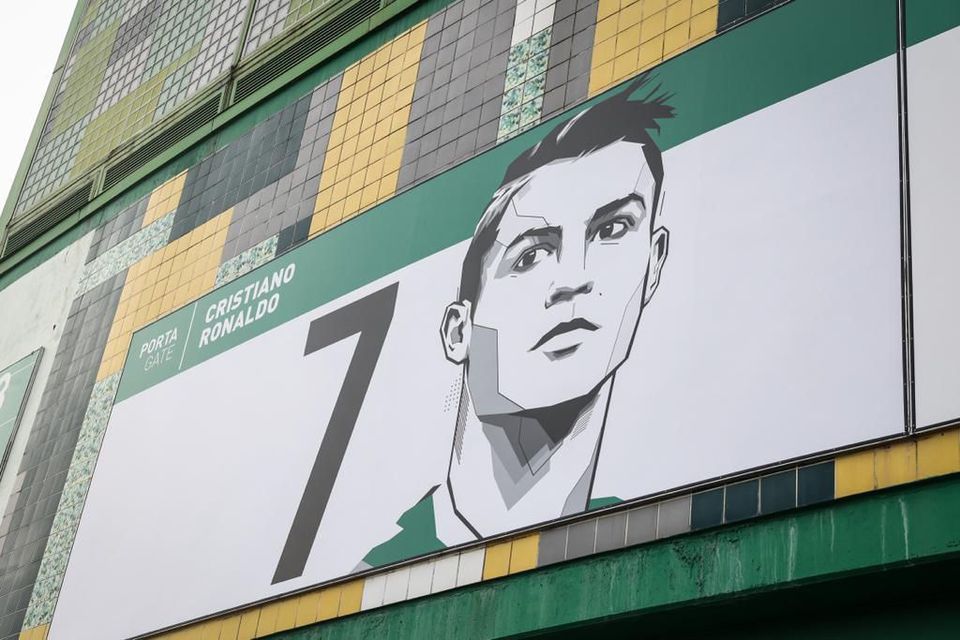 Cristiano Ronaldo já está identificado na Porta 7 do Estádio José Alvalade