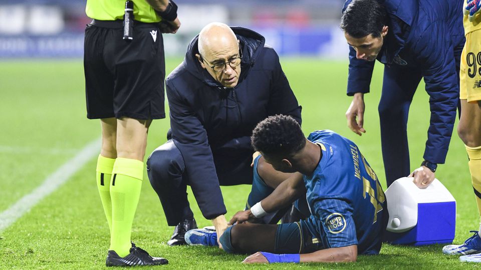 FC Porto: Wendell contrai lesão muscular