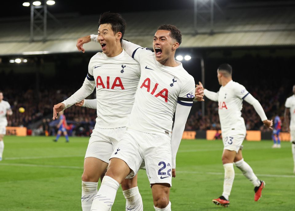 Tottenham volta a vencer e continuará líder aconteça o que acontecer