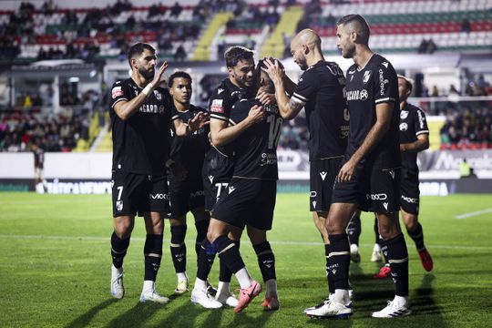 Estrela da Amadora-V. Guimarães: Rodrigo Pinho volta a empatar