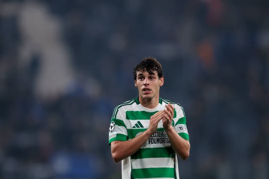 Paulo Bernardo regressa à titularidade em mais uma vitória do Celtic