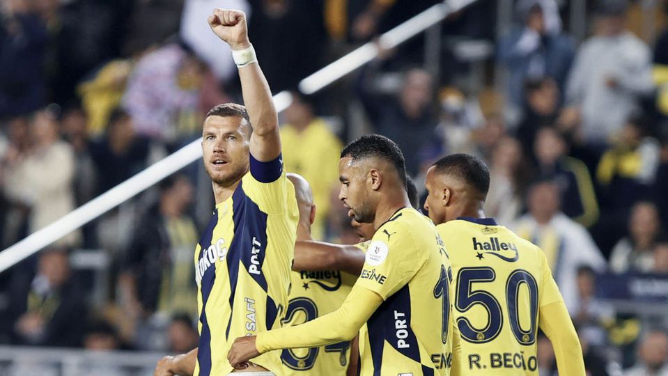 Fenerbahçe volta às vitórias