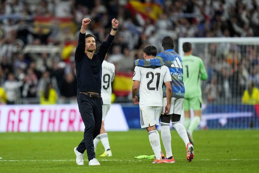 Xabi Alonso mereceu elogios após vitória do Real Madrid sobre o Barcelona