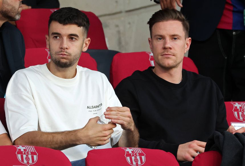 Joan Garcia e Marc-Andre ter Stegen, dois guarda-redes do Barcelona