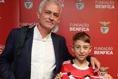 José José Mourinho e Martim, após o Benfica-Arouca — Foto SL Benfica