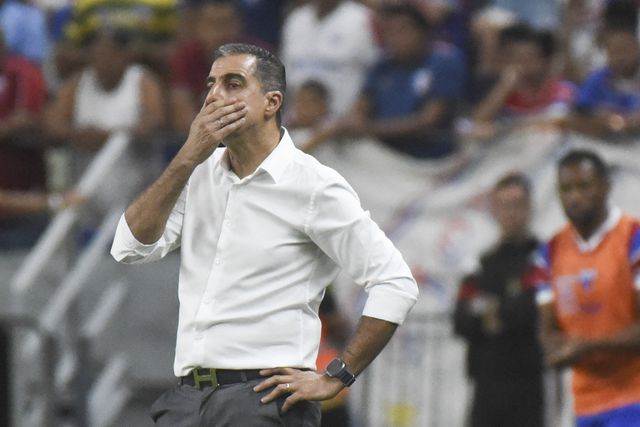 Renato Paiva foi despedido duas vezes no Brasileirão este ano, no Botafogo e no Fortaleza