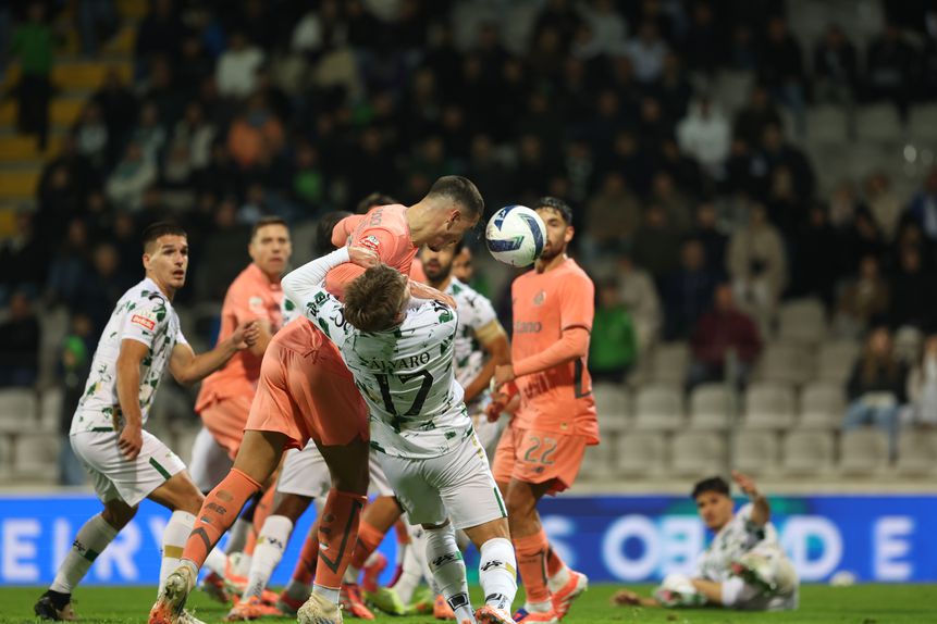 Deniz Gul faz o golo da vitória em Moreira de Cónegos - FOTO: Catarina Morais/Kapta +