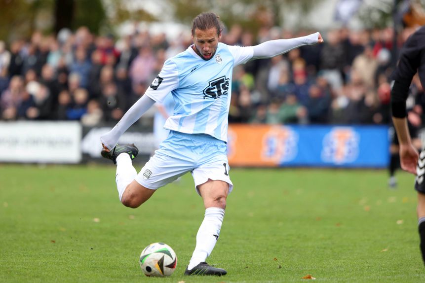 Krychowiak fez apenas um jogo pelo Mazur Radzymin