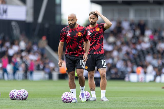 Bryan Mbeumo e Matheus Cunha, avançados do Manchester United
