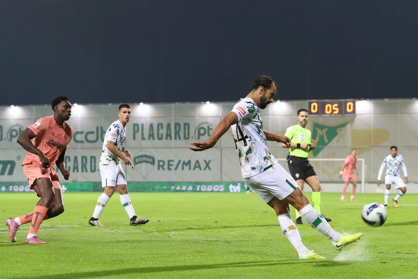 Moreirense chora! Porto esmaga esperanças