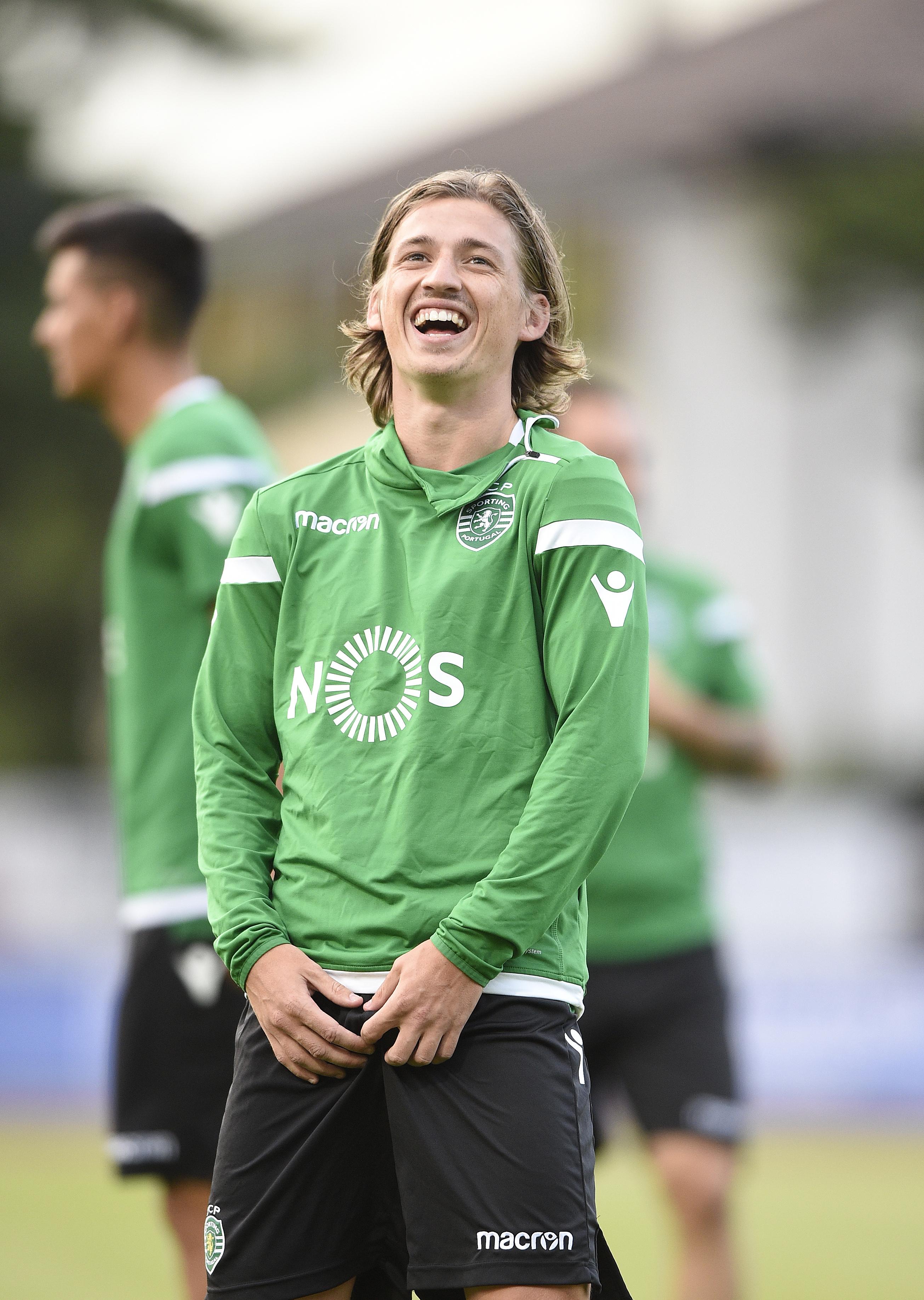 Ryan Gauld — rotulado de «Baby Messi» quando trocou a Escócia pelo Sporting em 2014. Após anos duros e uma afirmação tardia no Farense, reencontrou a felicidade na MLS ao serviço do Vancouver Whitecaps