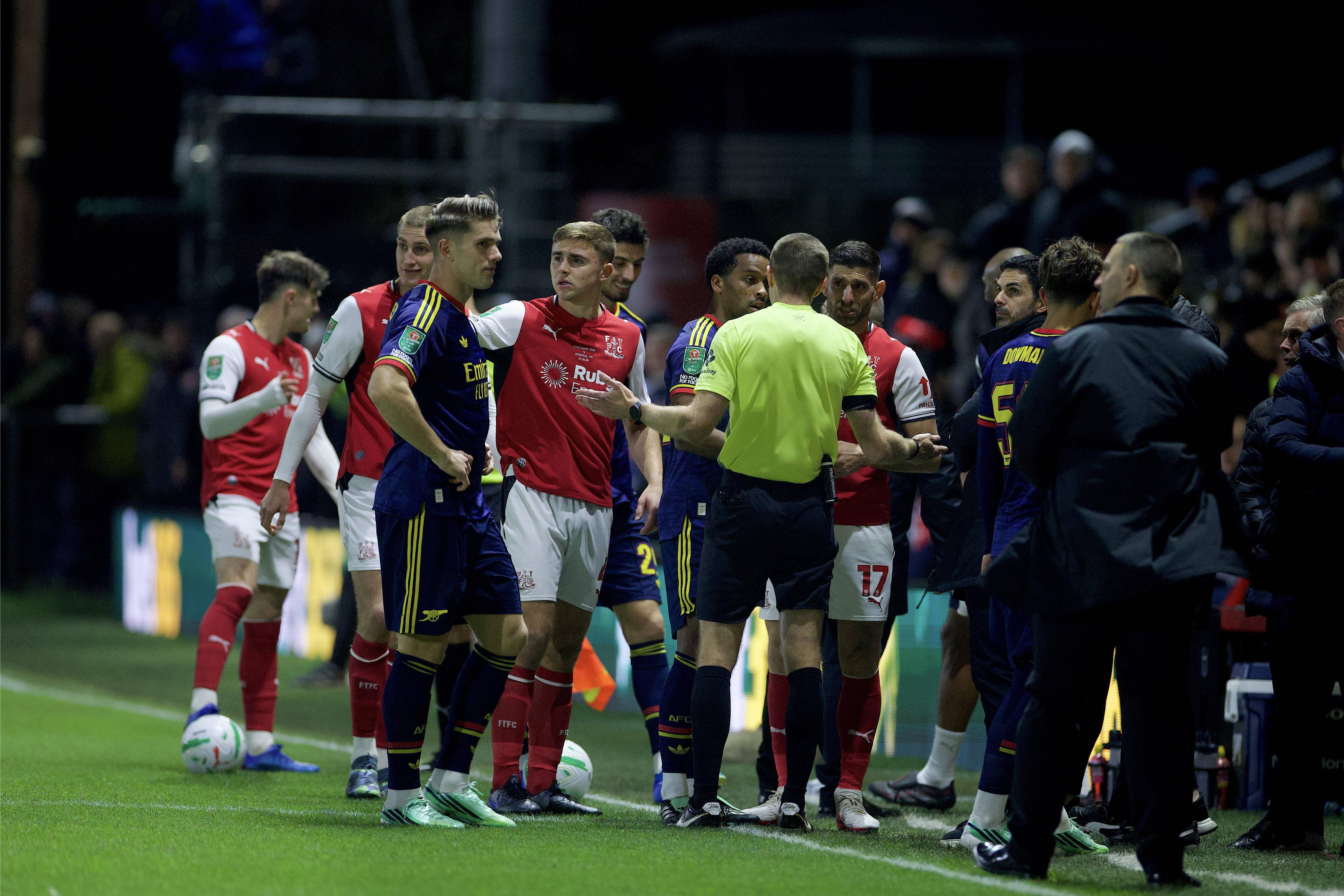 Drone interrompeu jogo do Arsenal