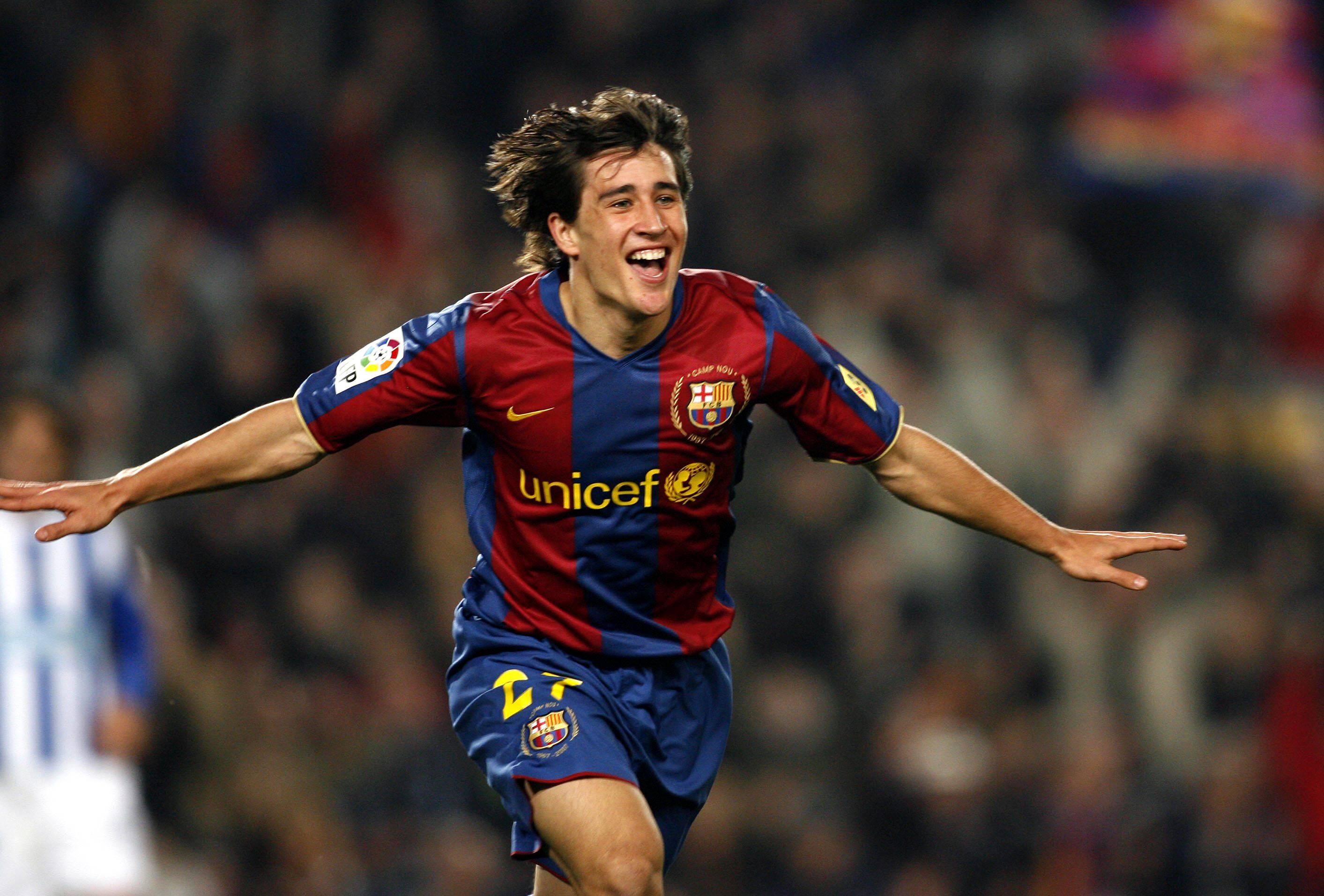Bojan Krkić — bateu os recordes de Messi na formação do Barça, mas sofreu com crises de ansiedade. Retirou-se aos 32 anos no Japão e é hoje coordenador e tutor dos jovens da formação do Barcelona