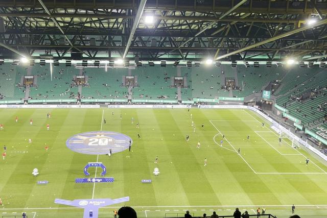 Sporting e Marítimo em aquecimento