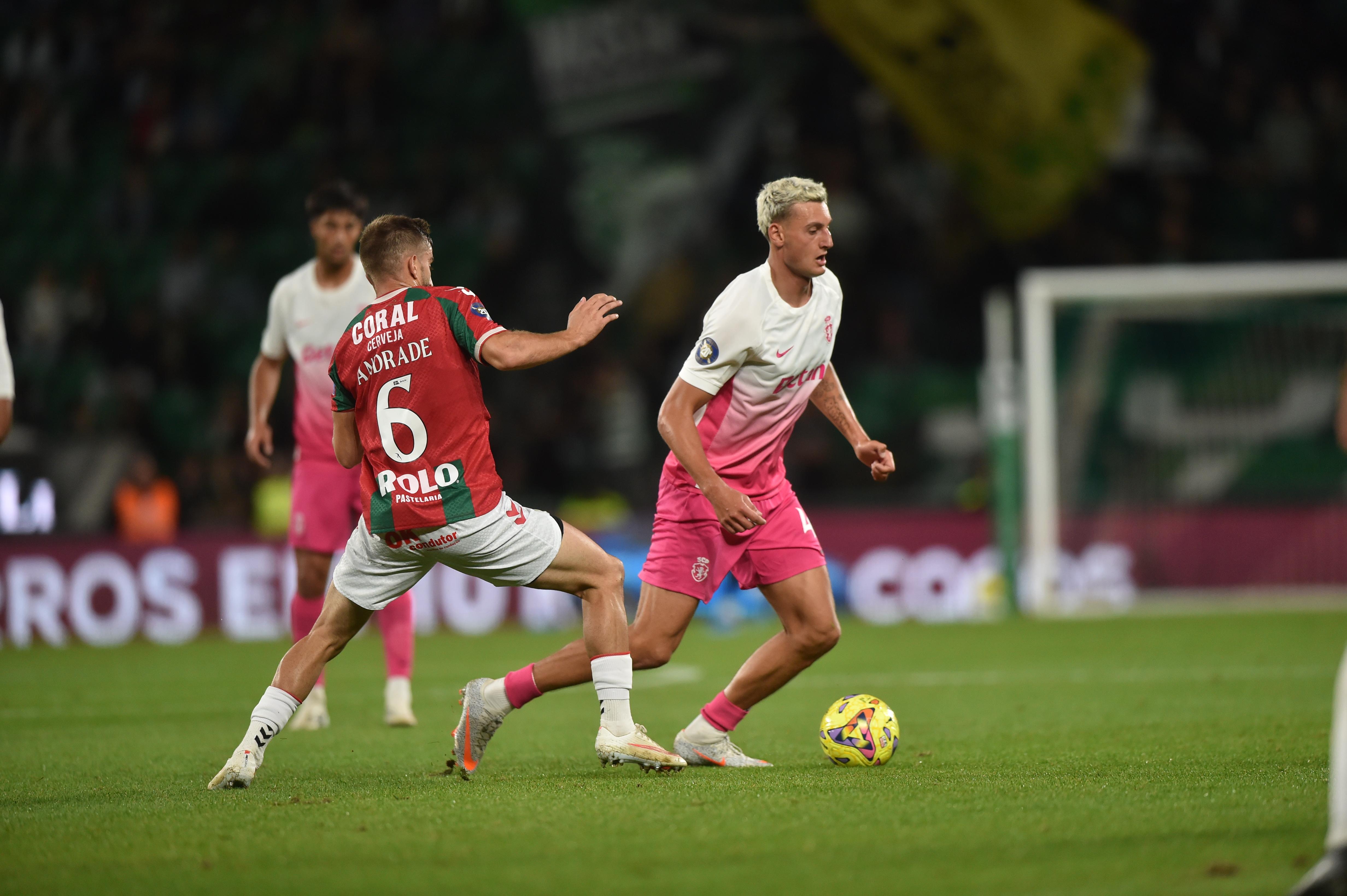 Silas Andersen jogou no lugar de Sergi Altimira. Foto: Miguel Nunes (Sporting-Marítimo)