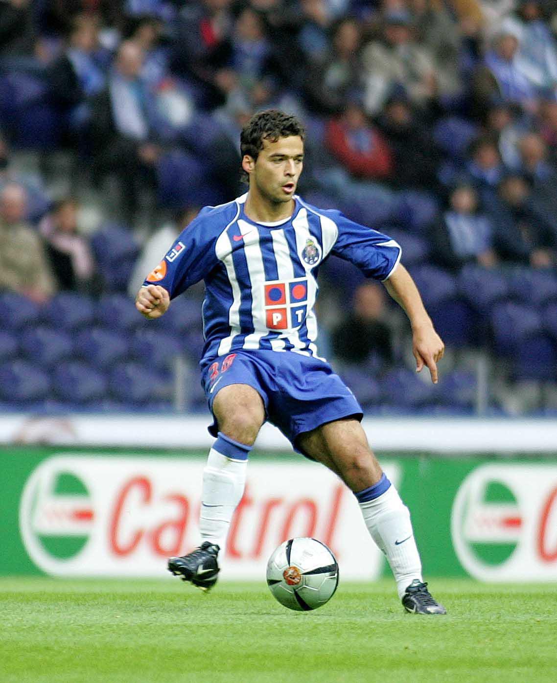 Bruno Gama — extremo veloz campeão europeu sub-17 em 2003 e apontado ao topo mundial no FC Porto; teve carreira digna em Espanha e Grécia; nos últimos anos competiu no futebol cipriota