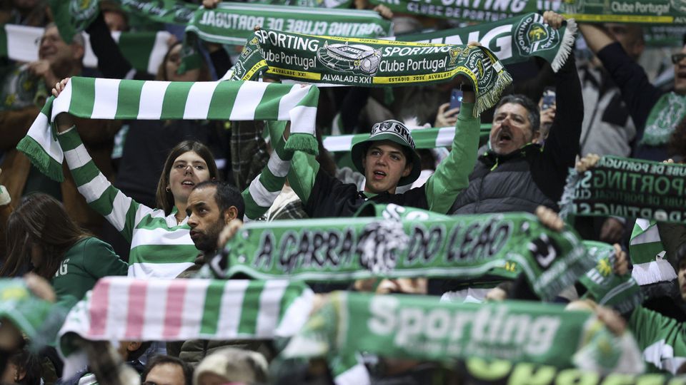 Sporting: bilhetes para o dérbi da Taça de Portugal disponíveis