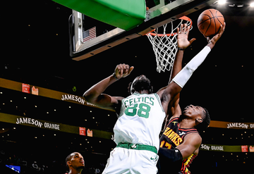 Neemias Queta já marca pelos Celtics na NBA (vídeo)