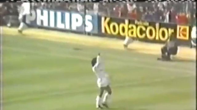 O golo de bicicleta de Hugo Sánchez ao Logroñes em 1988