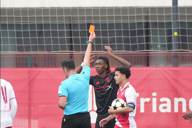 Youth League: expulsão prematura resulta na 1.ª derrota do Benfica