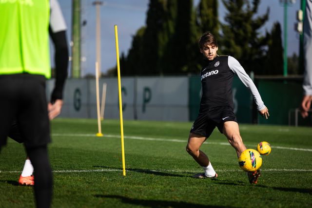 Daniel Bragança não joga mais após ter sido operado ao joelho direito