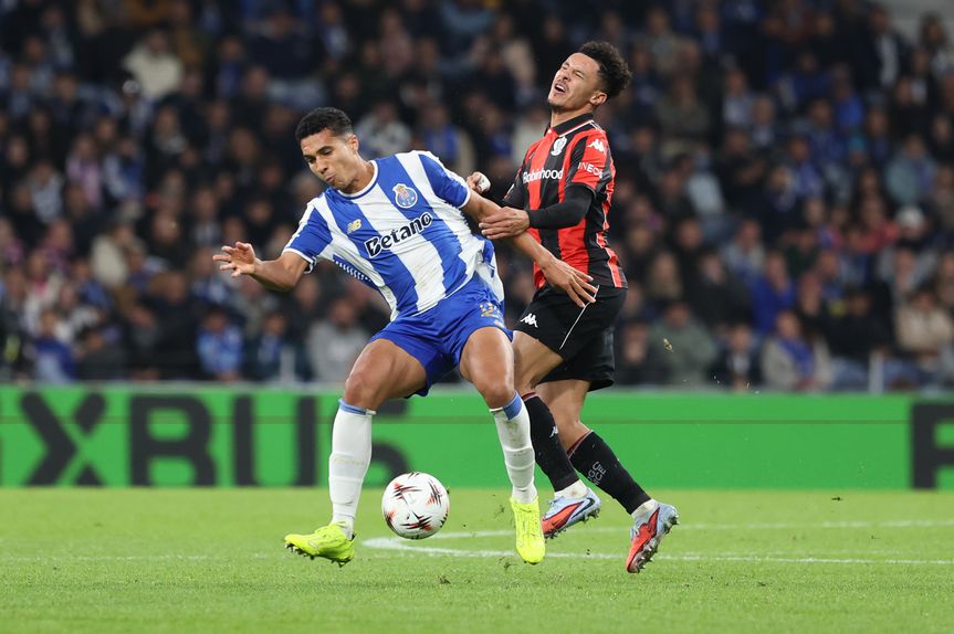 Alberto em ação no jogo com o Nice - Foto: Catarina Morais/Kapta+