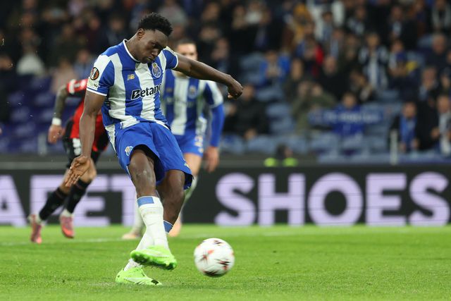 Samu assumiu o penálti e não desperdiçou - Foto: Catarina Morais/KAPTA+