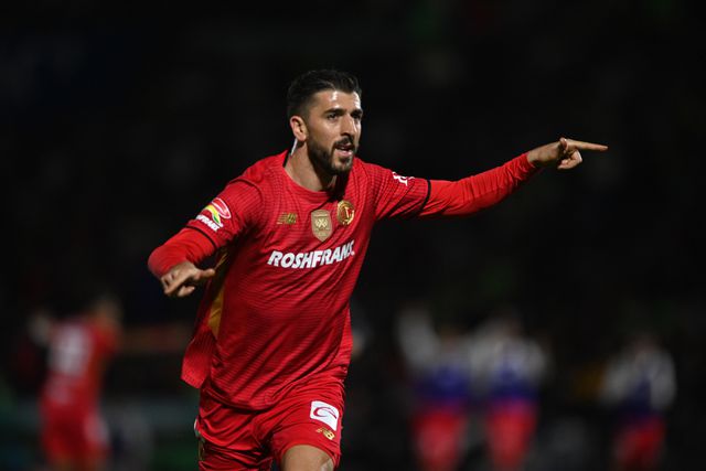 Paulinho determinante na reviravolta do Toluca