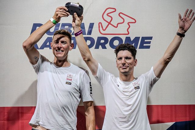 Alerta: João Almeida deixa Pogacar para trás...