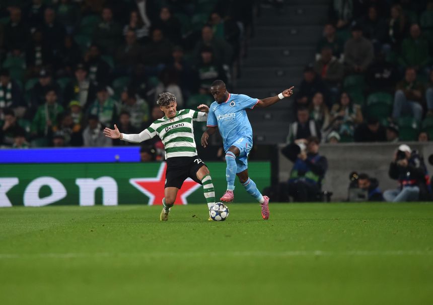 Maxi Araújo fez marcação a Carlos Forbs, que no final do jogo teve declaração curiosa: «Gosta de falar muito. O que disse? Não posso estar aqui a dizer» - Foto: Miguel Nunes