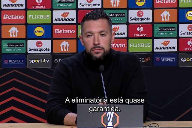 Farioli faz as contas para a passagem: «No mínimo 15 pontos»