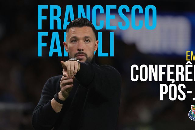 Siga em direto a conferência de imprensa de Francesco Farioli