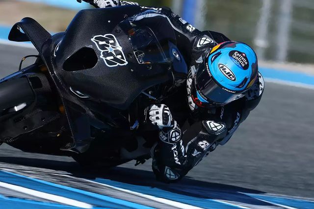 Miguel Oliveira melhora um segundo no último dia de testes de Superbike