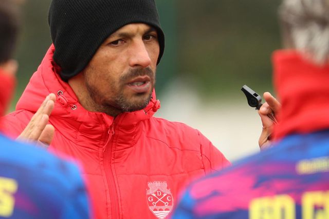 Chaves: treino matinal com três ausências antes do FC Porto