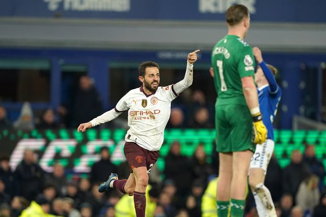 Bernardo Silva marca na vitória do Manchester City