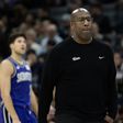 Kings despedem Mike Brown