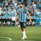 Diego Costa em campo com a camisola do Grêmio
