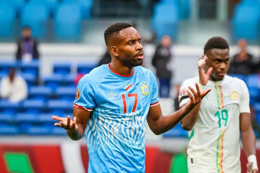 Bakambu, avançado do Congo