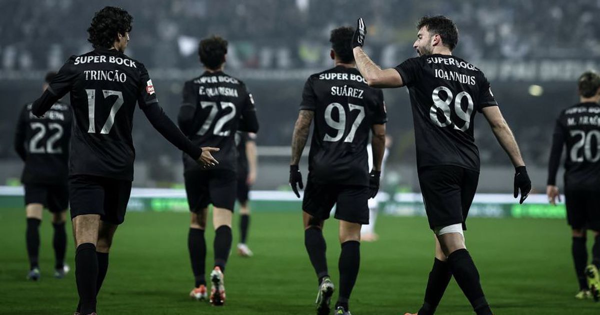 Mudança forçada e uma dúvida: o onze provável do Sporting