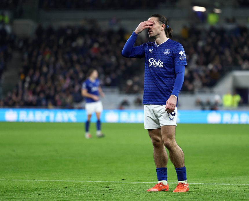 Jack Grealish enfrenta mais um obstáculo na carreira